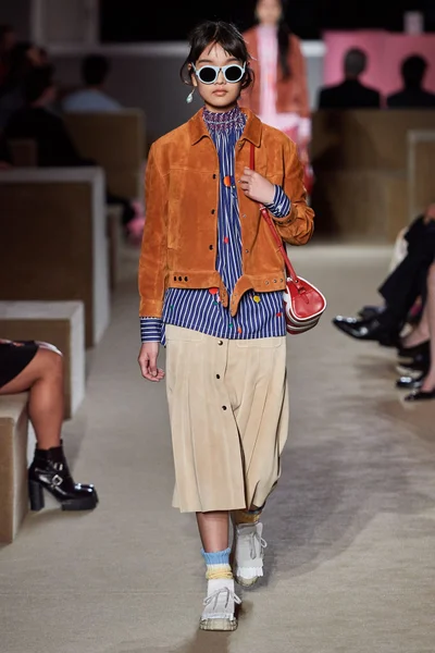 Look 21